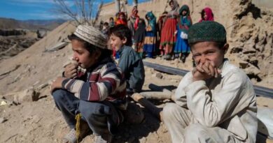 BM, Taliban’ın kadın yardım çalışanlarına yönelik yasağının ardından Afganistan’daki bazı faaliyetlerini askıya aldı
