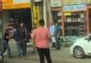 Bursa’daki fabrika alevlere teslim olurken iki kişi kavga etti