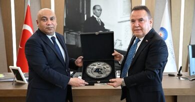 Kuveyt İstanbul Başkonsolosu’ndan Başkan Böcek’e ziyaret
