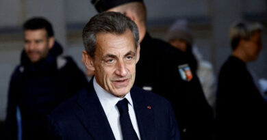 Sarkozy’ye verilen üç yıllık hapis cezası onandı