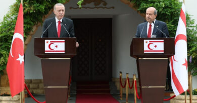 Erdoğan, Kuzey Kıbrıs’ta Ersin Tatar ile görüştü: ‘Bizim yol haritamız belli’